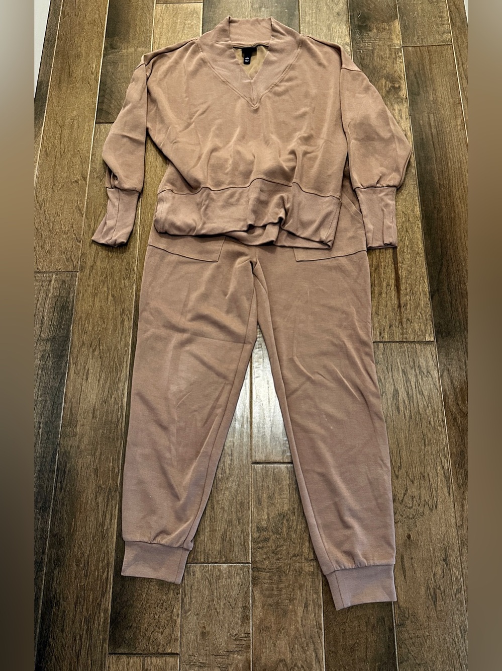 SCOOP Microfiber V-Neck Sweatshirt and Jogger Set - Taupe